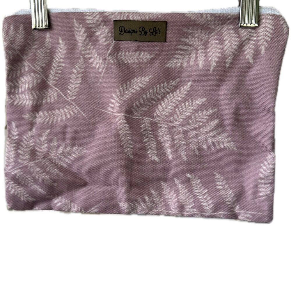 Handmade Designs By La'i Hawaiian Aloha Kupukupu Fern Leaves Cosmetic Zipper Bag